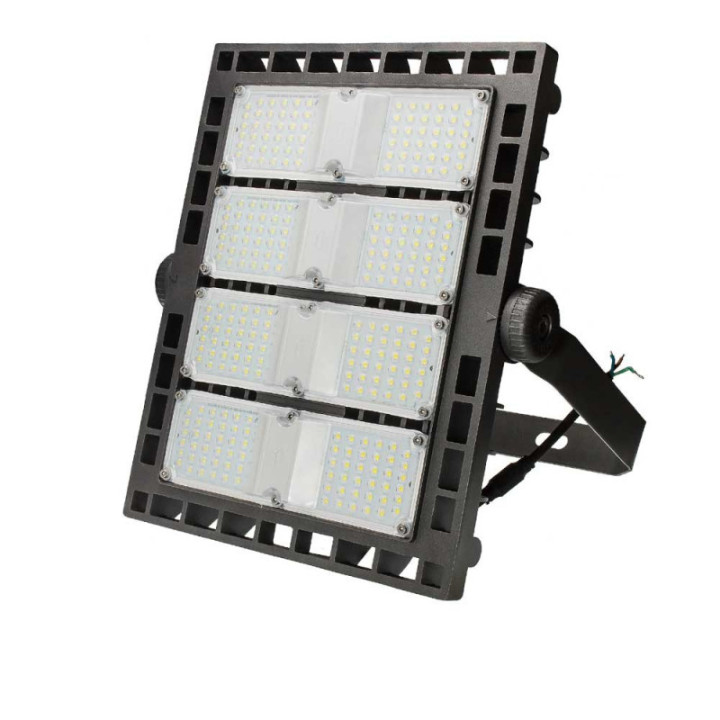LED STADIUM FLOODLIGHT 240W BA 90  100-240V 110Lm/W 5700K PF 0.95 IP65